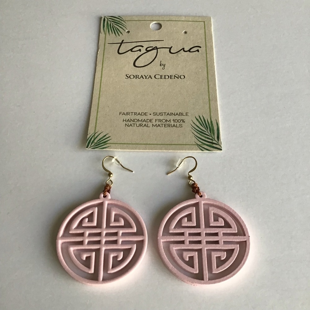 NEW Medallion Earrings Asian-Style Pink Lacquer Open Work Tagua Nut Lightweight - Picture 6 of 14